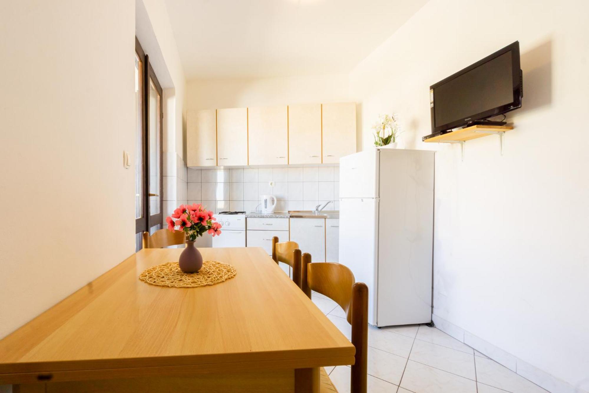Apartment And Room Bacic Metajna Ruang foto